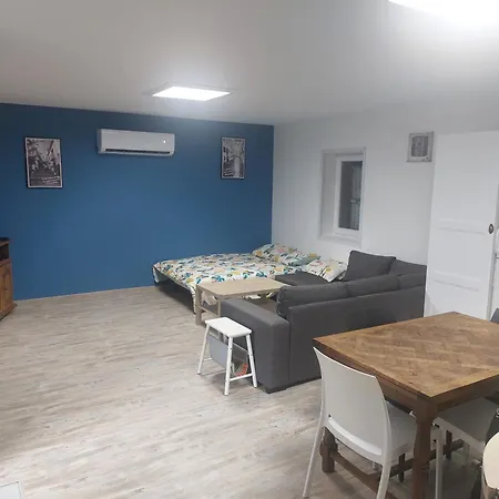 Petite Maison Lirenolles *